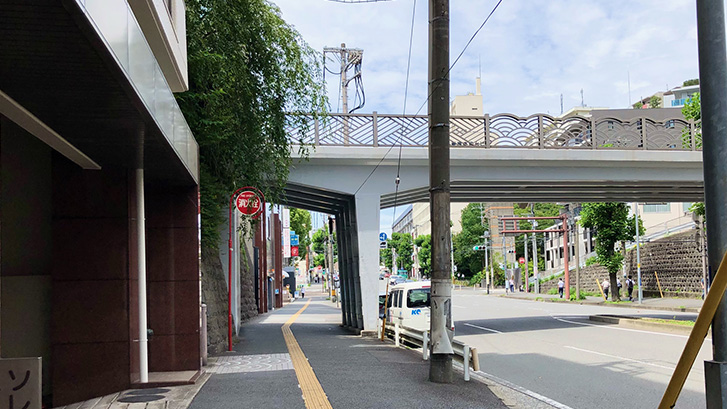 横浜駅からグラマラスエイチまでの行き方 7
