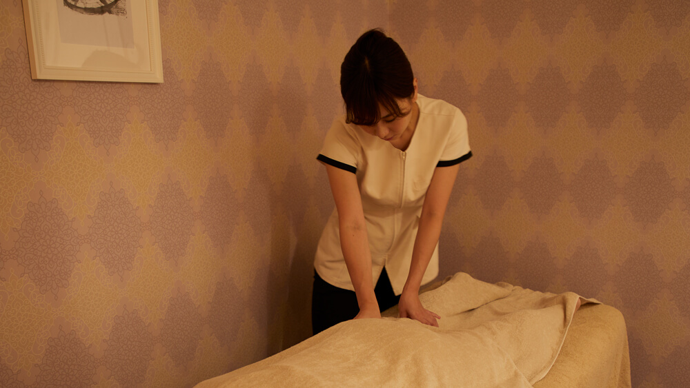 2人目のお客様の施術