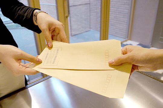 不在時宅配物対応