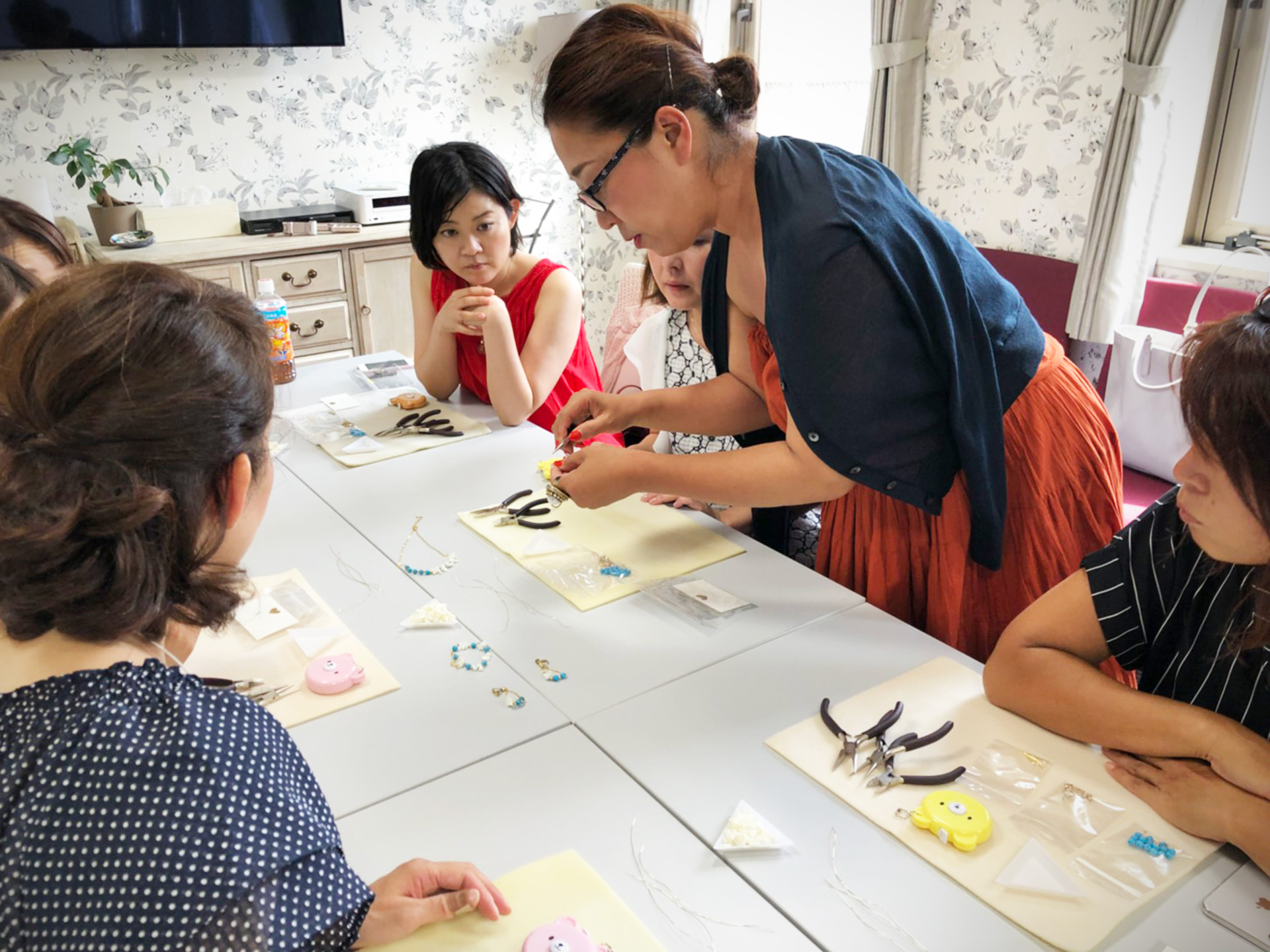 『プチ起業』で自分らしい働き方を実現したい人は他にいませんか？レンタルサロン グラマラスエイチ麻布広尾がそのお手伝いをさせていただきます！