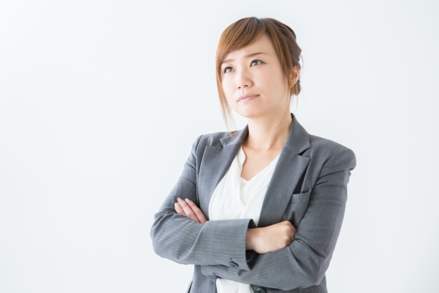 あなたの名刺の住所「麻布・広尾」に届いた郵便物、どこで受け取りますか？大切な郵便物は、転送サービスで、ご指定の場所に転送させていただきますよ。