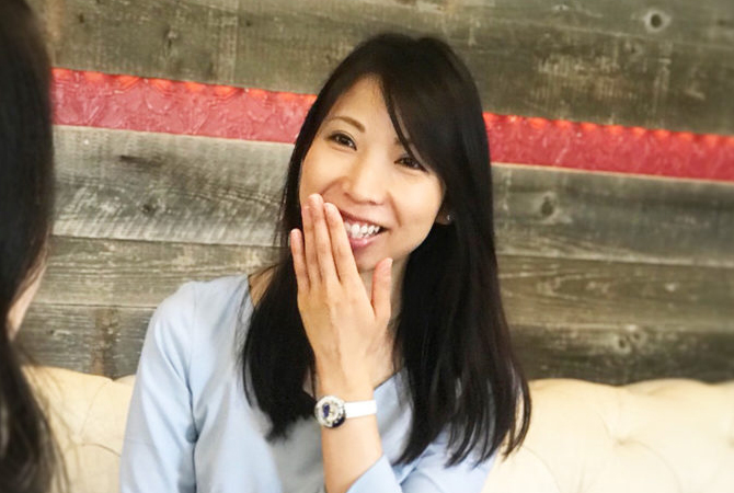 完全無添加の美と健康に特化したお茶、ティーブランド「ROYAL LEAF TEA」の森田様。訪問いただいたお客さまやお取引さまから必ず「素敵なところですね。」と言っていただけるとのこと。