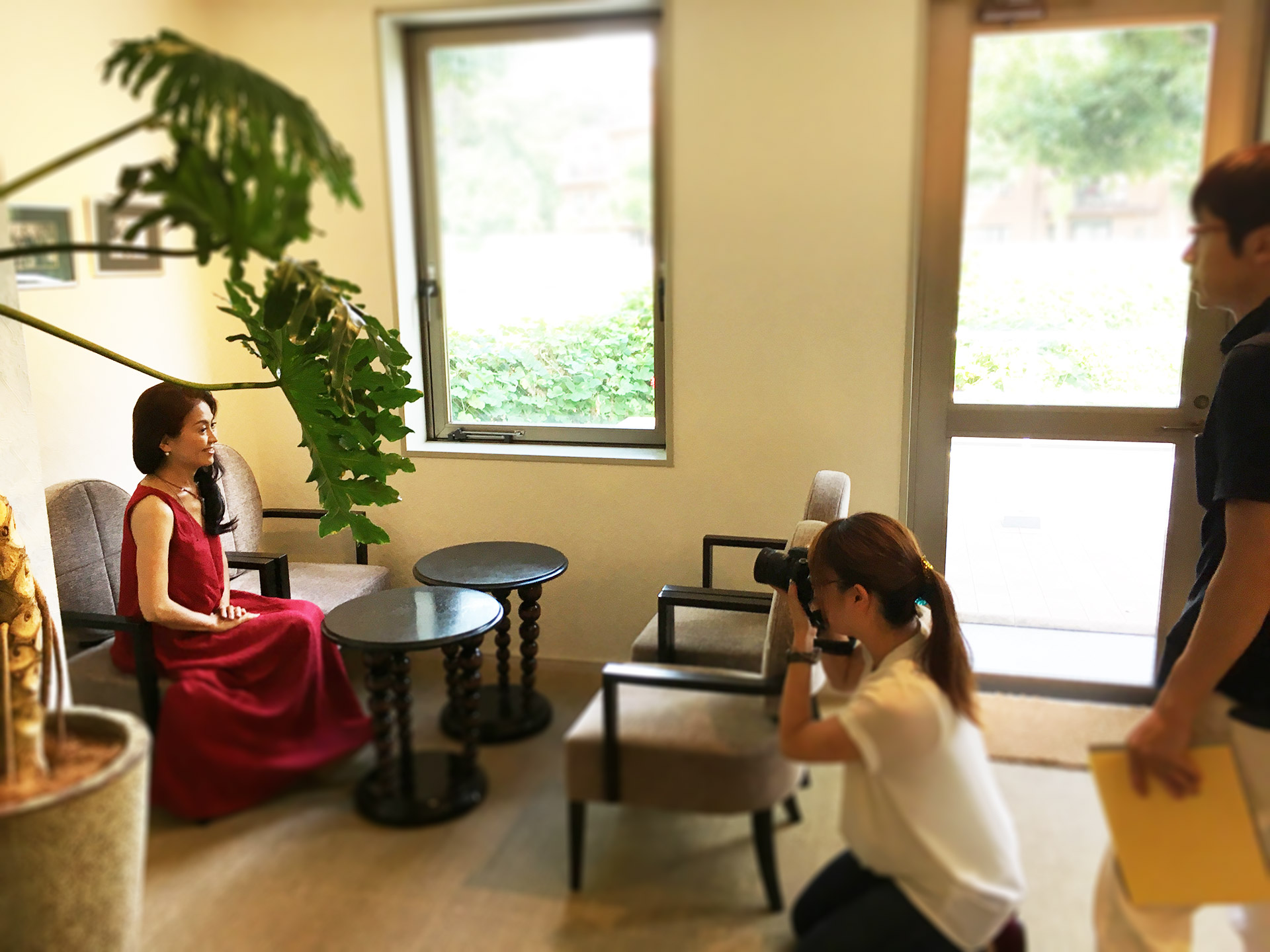 どんな人？あなたの写真が見えることは信頼や安心を与える重要なポイント。グラマラスエイチ麻布広尾はそんなお手伝いができる写真撮影のサービスもご用意しております！