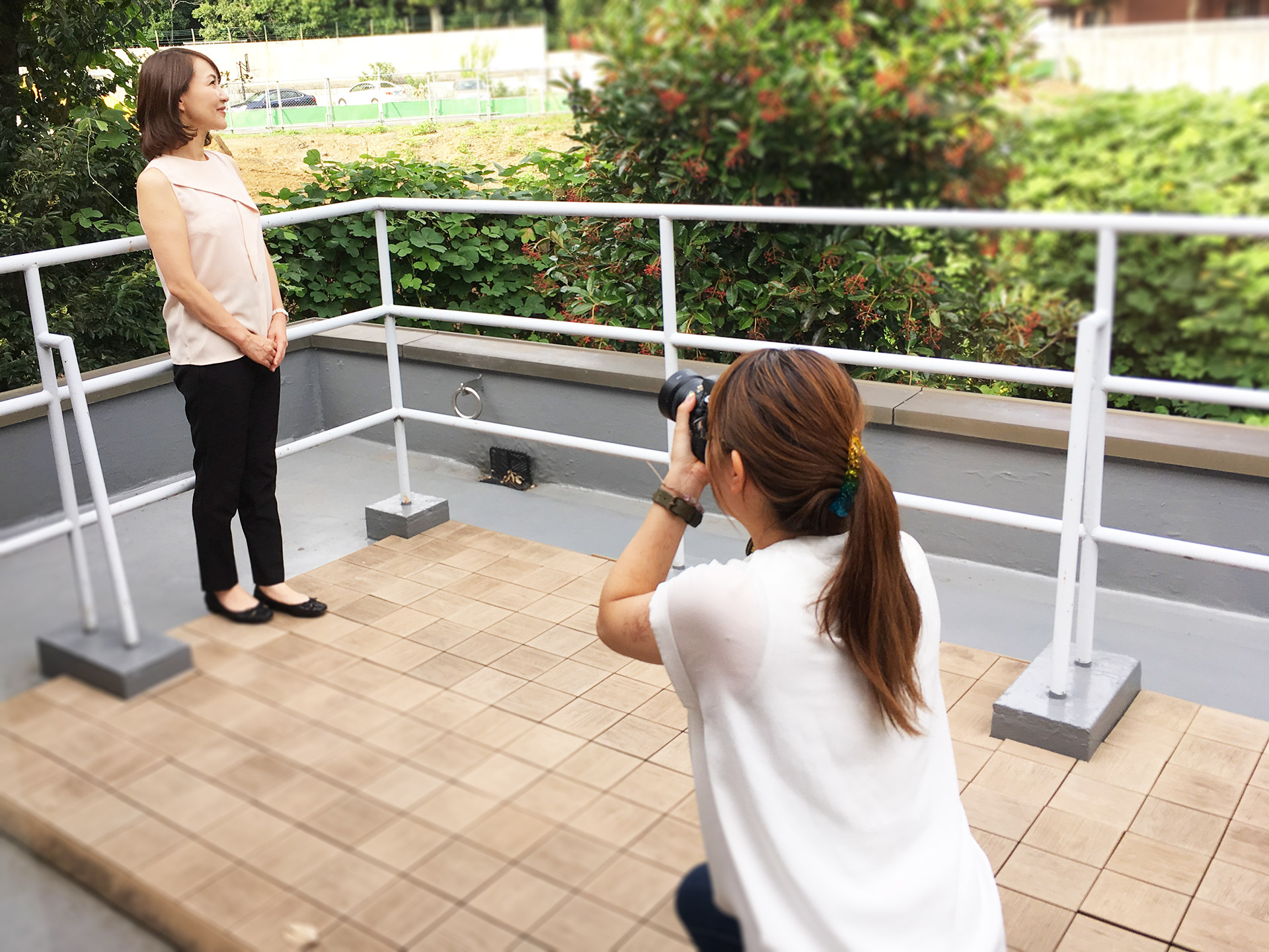 どんな人？あなたの写真が見えることは信頼や安心を与える重要なポイント。グラマラスエイチ麻布広尾はそんなお手伝いができる写真撮影のサービスもご用意しております！