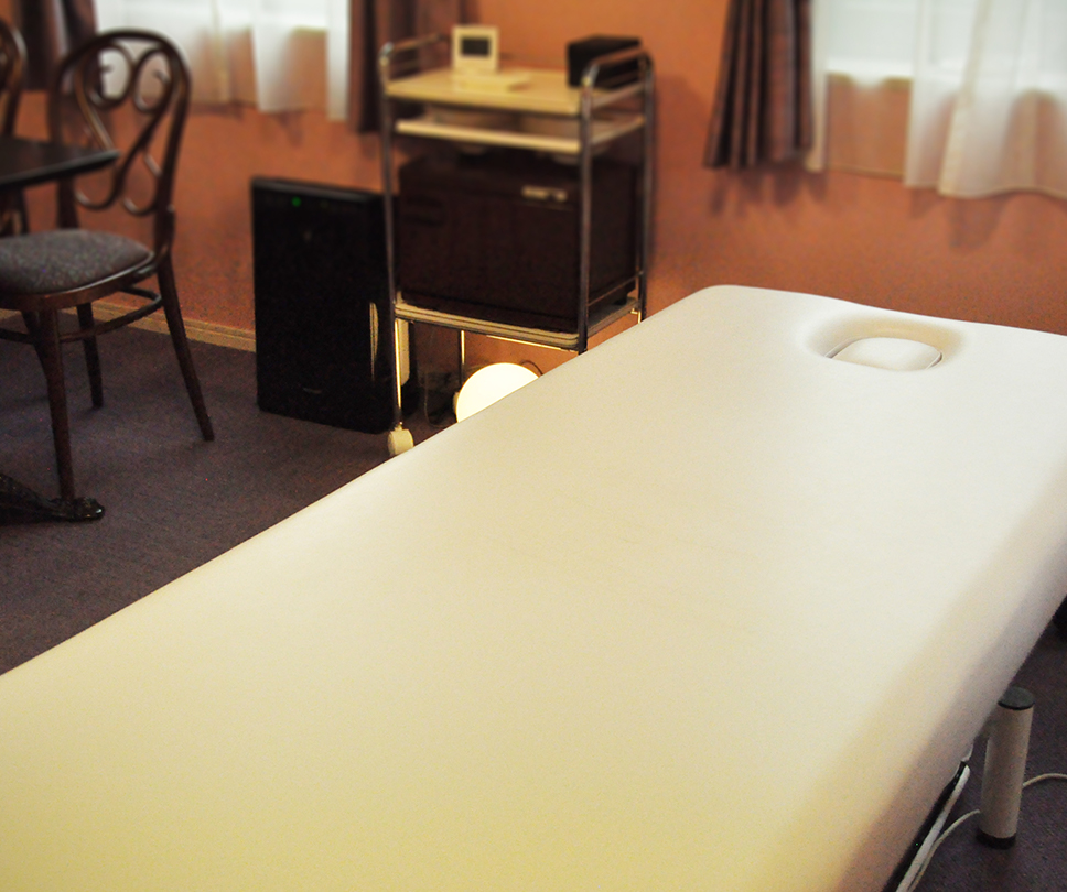 会員制サロンだからこそ、追加料金なしでご提供できるサポート体制が自慢です。グラマラスエイチは挑戦する人を支えます。