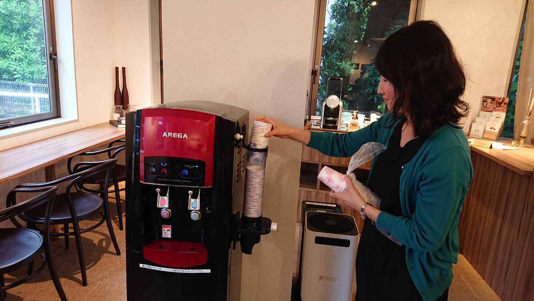 レンタルサロン　グラマラスエイチ麻布広尾のスタッフの毎朝は、施設の掃除や備品の補充から始まります。