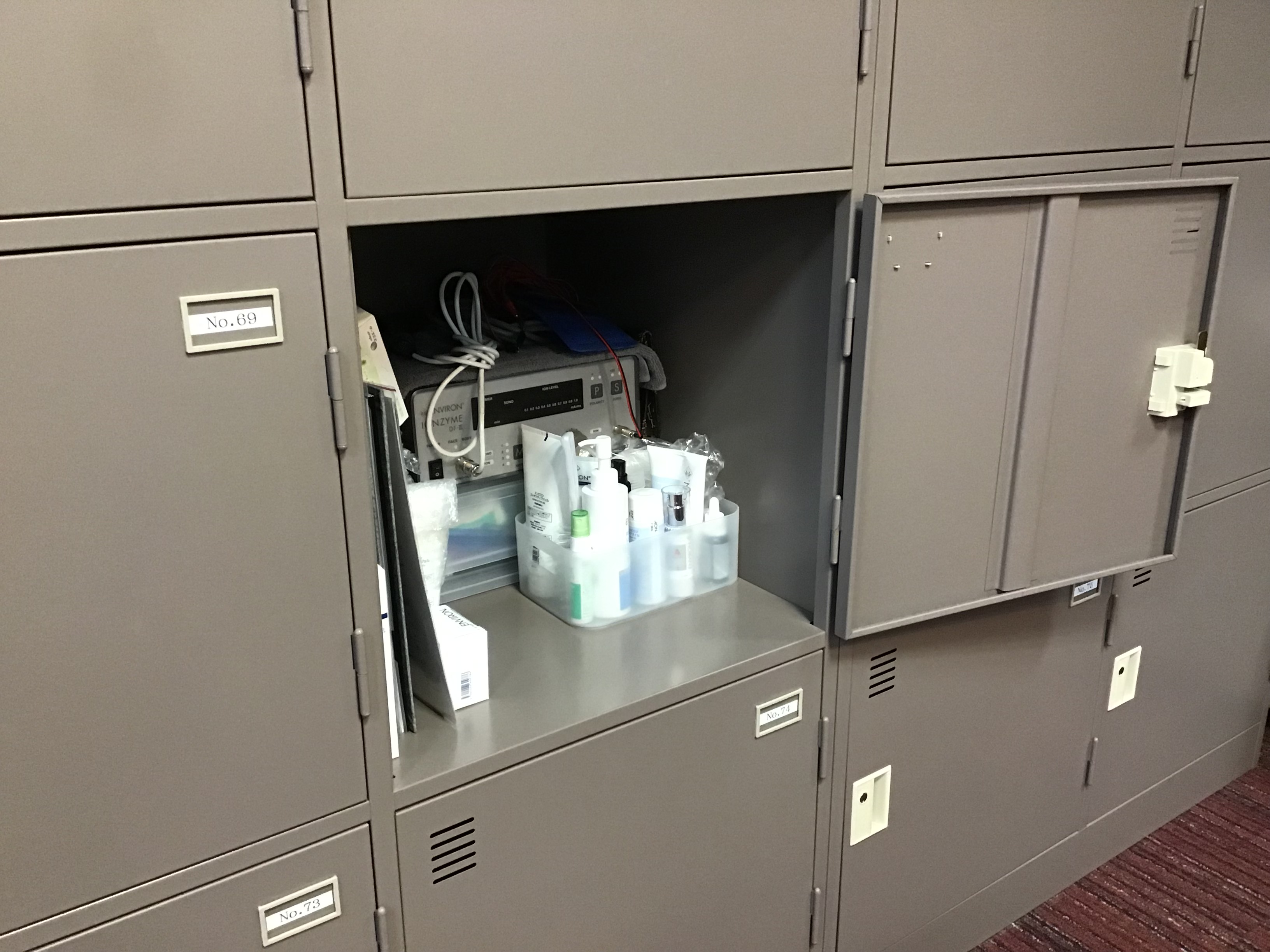 ロッカーでもこだわりの美容機器を収納できます！