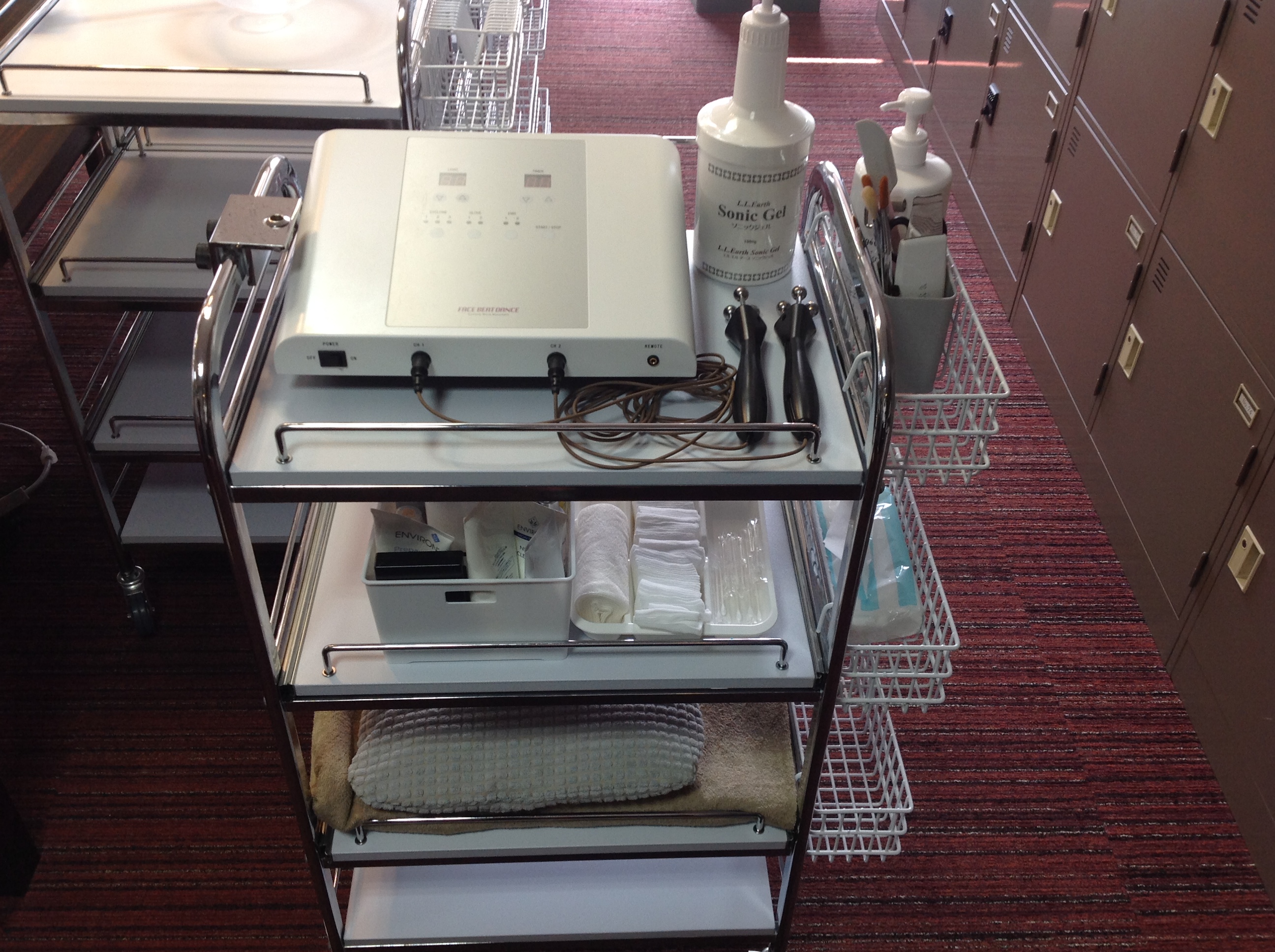 グラマラスエイチのワゴンって便利なんです！