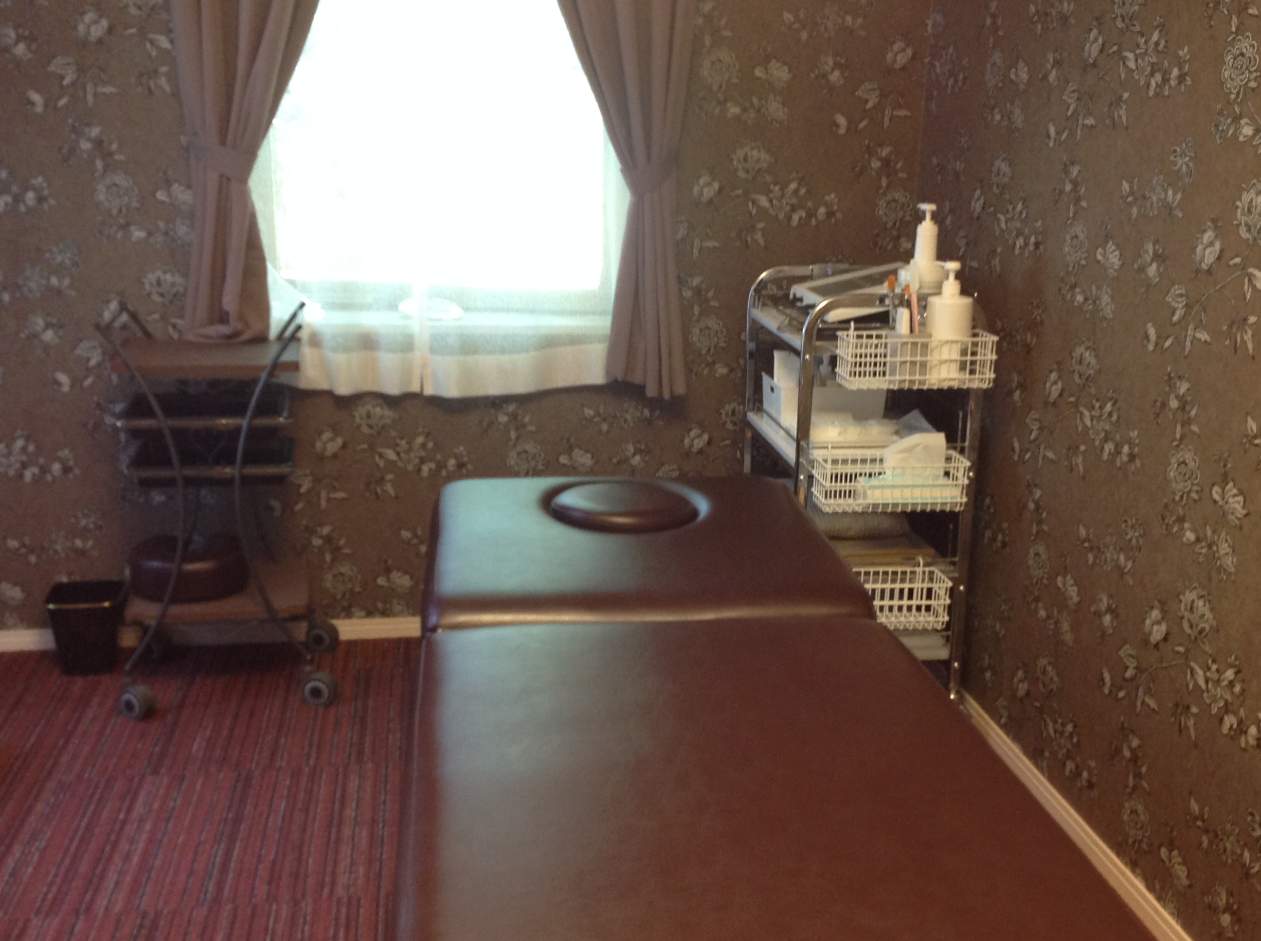 グラマラスエイチのワゴンって便利なんです！